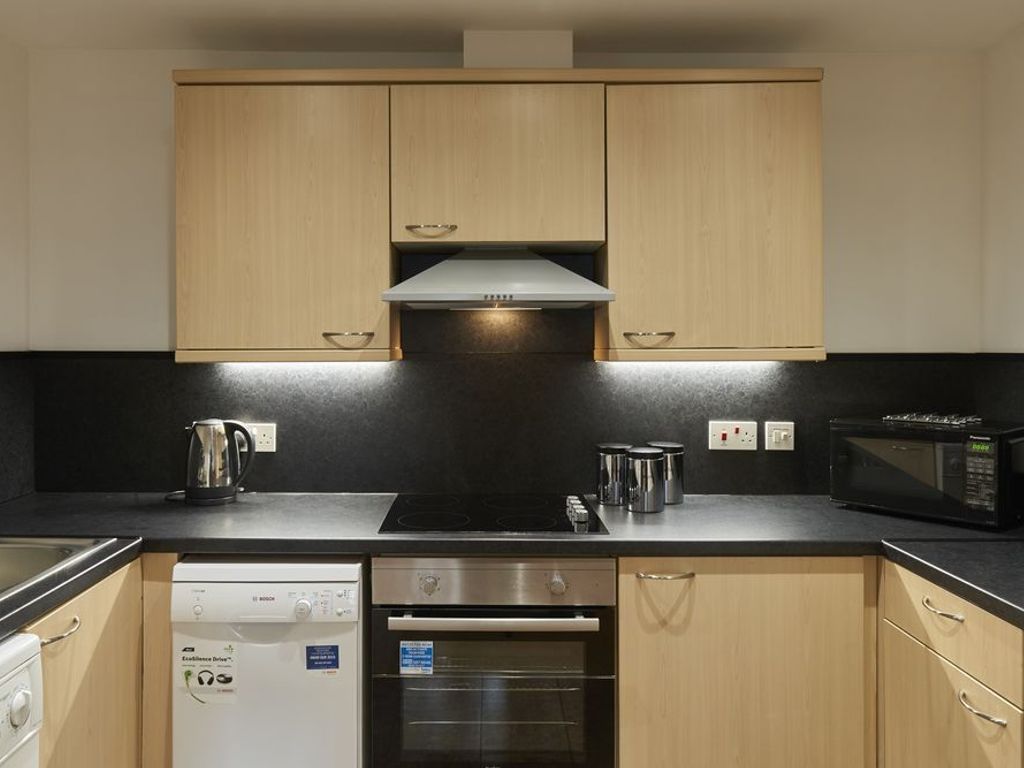 Fountain Court Apartments - Grove
