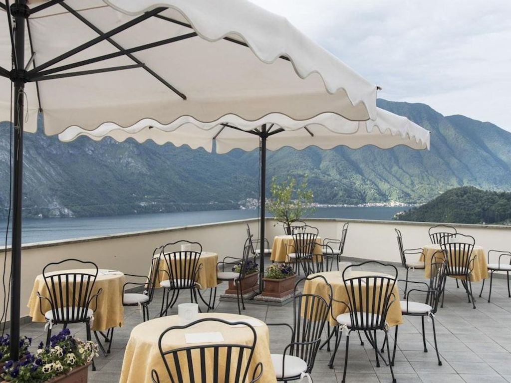 Hotel La Perla