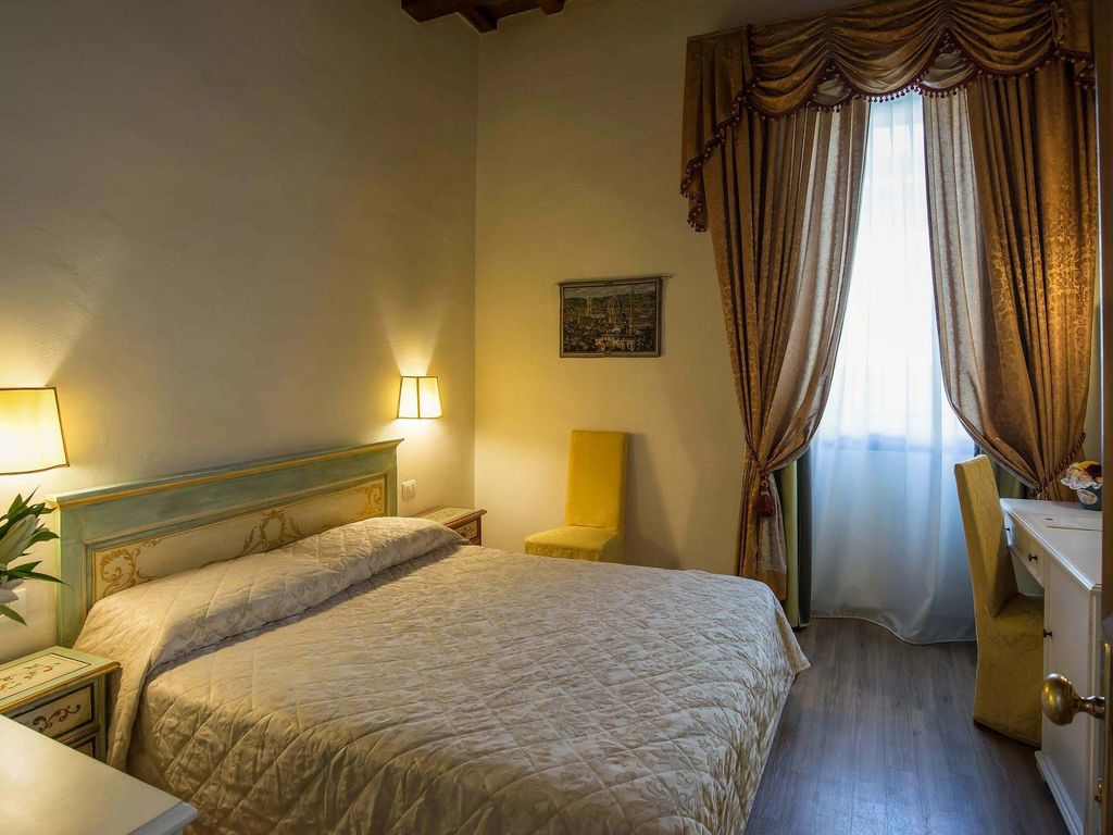 Machiavelli Palace