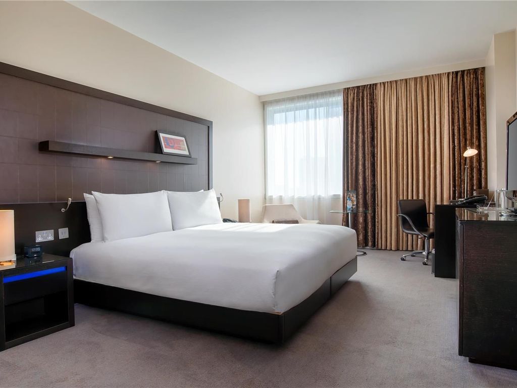 Hilton London Canary Wharf