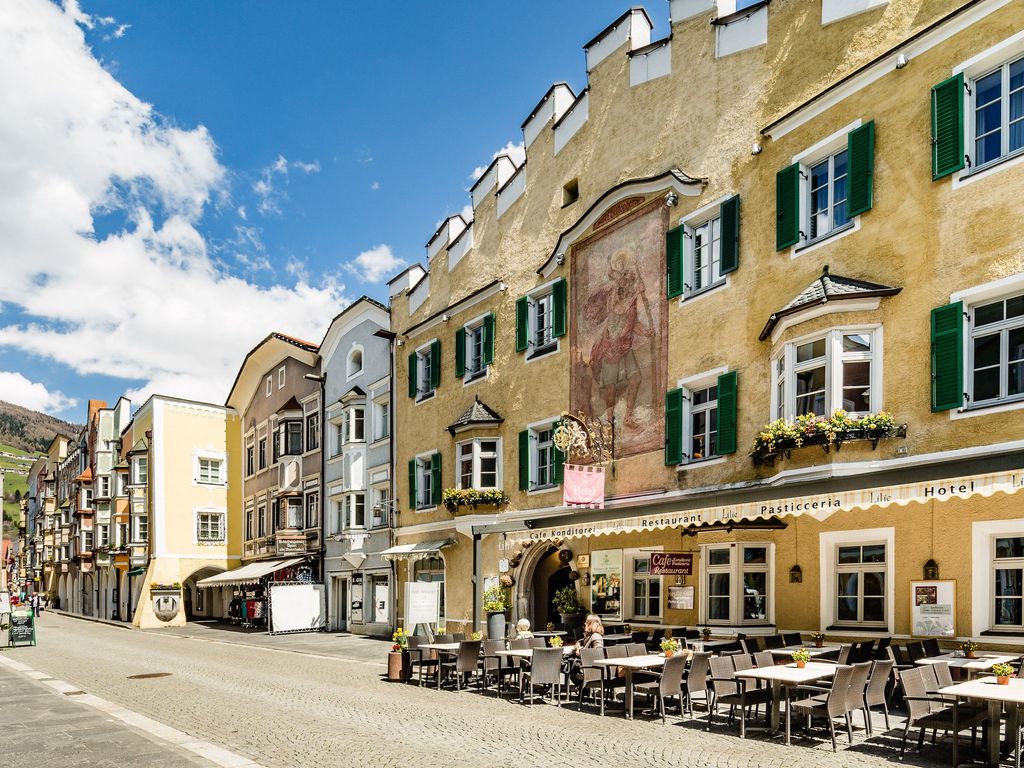 Lilie Hotel Restaurant