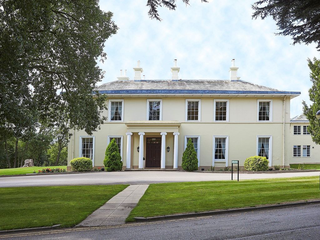 Eastwood Hall