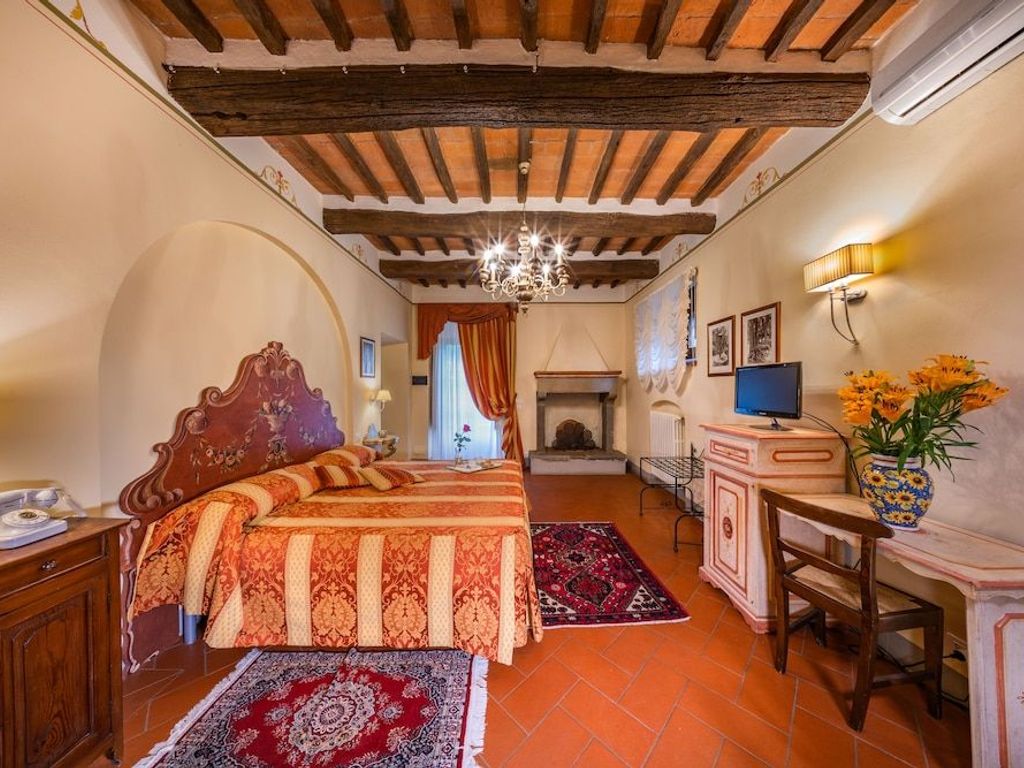Villa Borgo San Pietro