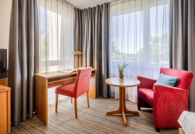 BLADE SOLINGEN by IHG Holiday Inn - the niu