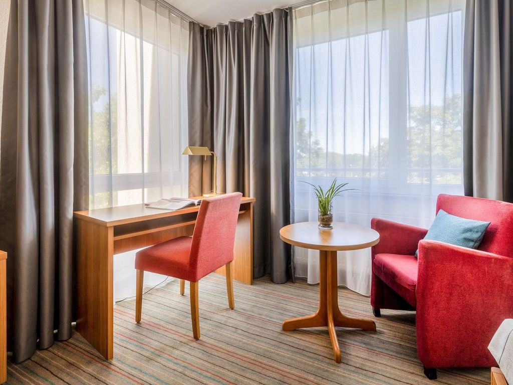 BLADE SOLINGEN by IHG Holiday Inn - the niu
