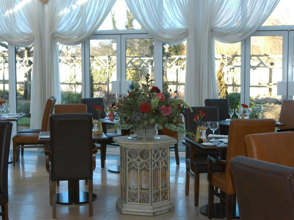 Haycock Manor Hotel