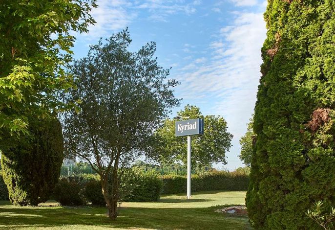 Campanile NATURE - Niort Est La Crèche