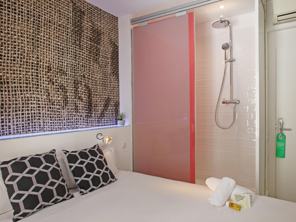 chic&basic Tallers Hostal