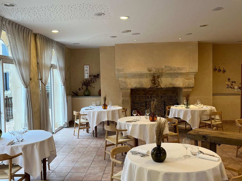 Auberge du Cheval Blanc et le Clovis Logis