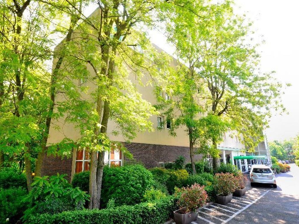 GREEN HOTELS CONFORT ROISSY