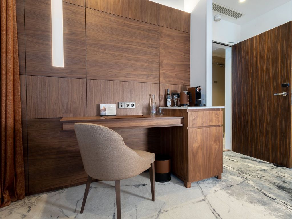 InterContinental Hotels PARIS - CHAMPS-ELYSÉES ETOILE by IHG
