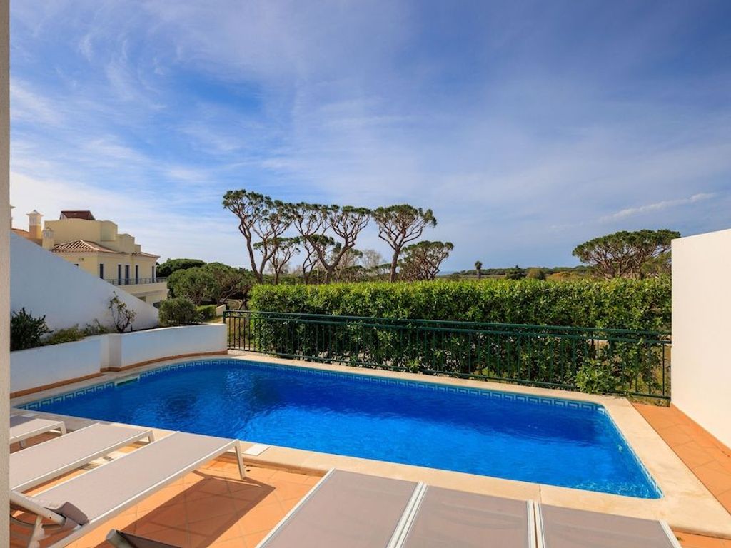 Vale do Lobo Resort