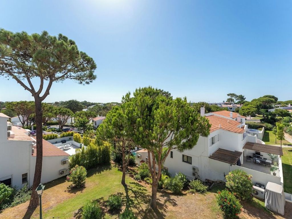 Vale do Lobo Resort