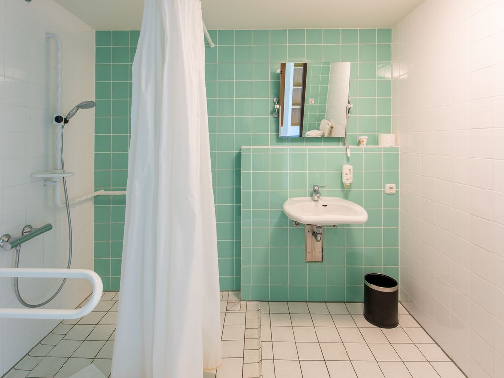 B&B HOTEL Erlangen-Süd