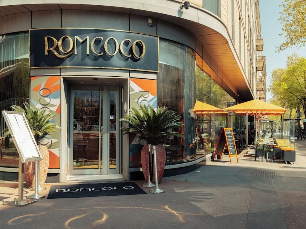 voco PARIS - PORTE DE CLICHY by IHG