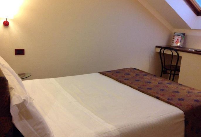 Hotel Royal Torino (ex Qualys-Hotel)