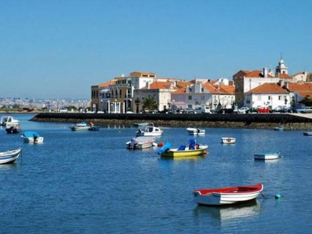 Ues PON HARBOR SEIXAL BAY