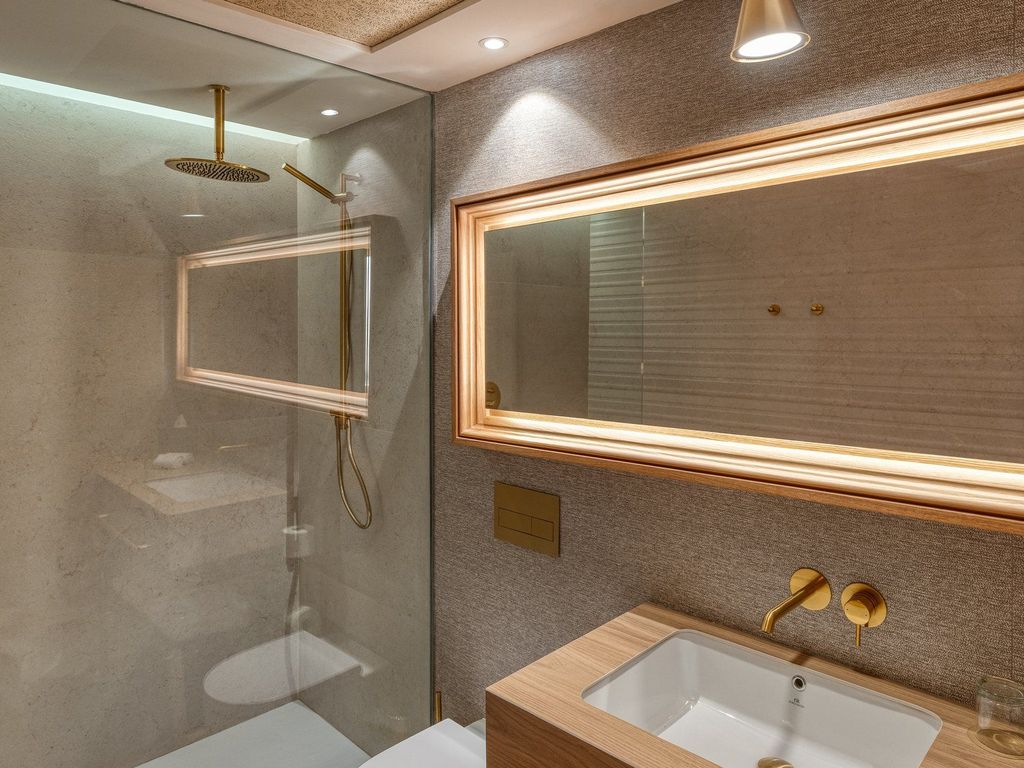 Vignette Collection CASA DEL COMPOSITOR by IHG