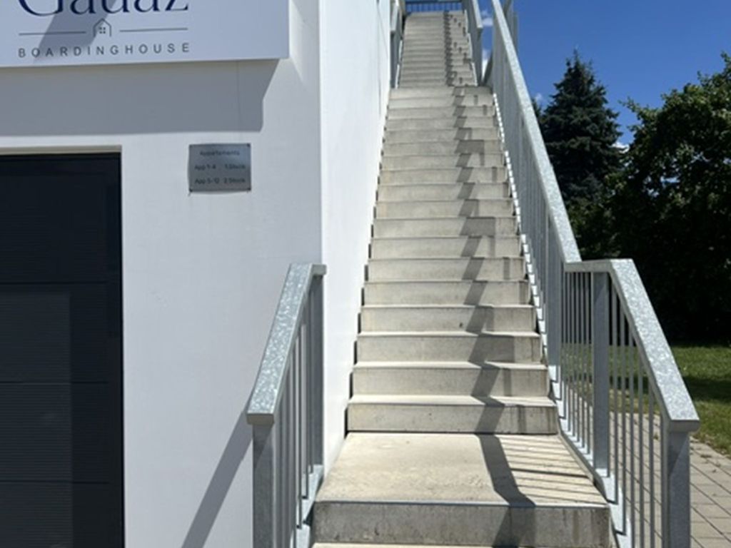 Gauaz Boardinghouse
