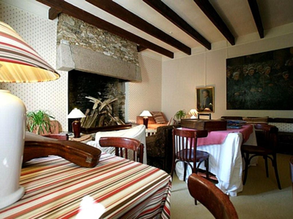Kastell Dinec'h Logis