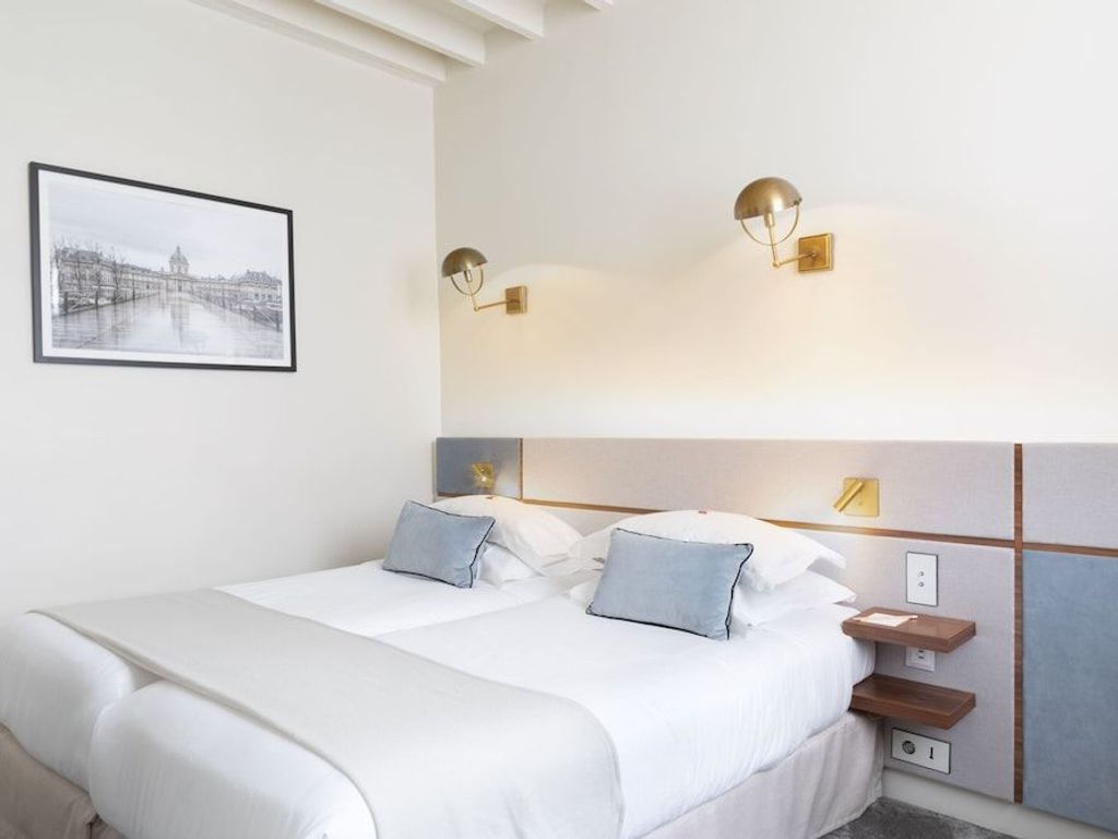 Hotel Verneuil