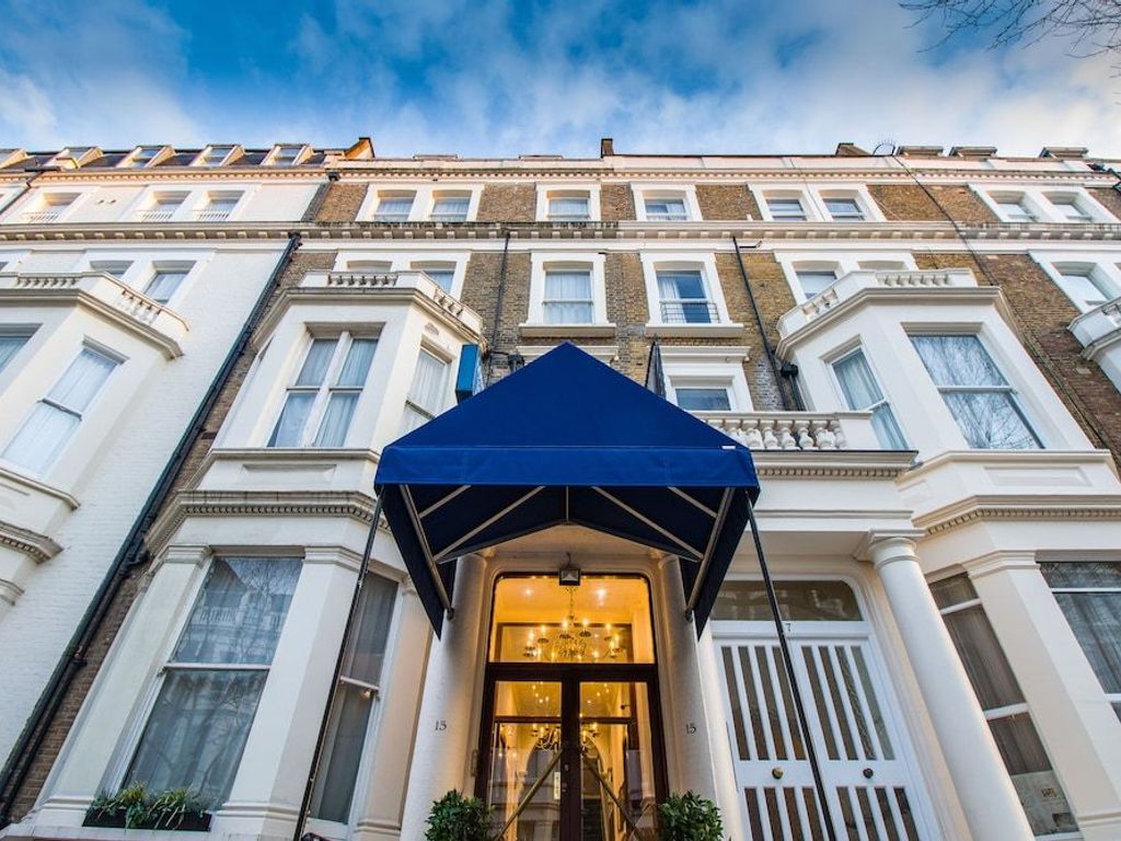 London Town Hotel
