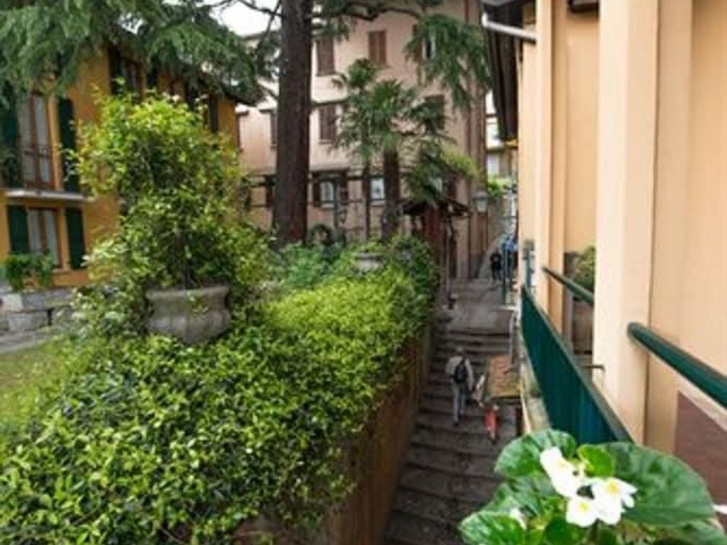 Hotel Du Lac