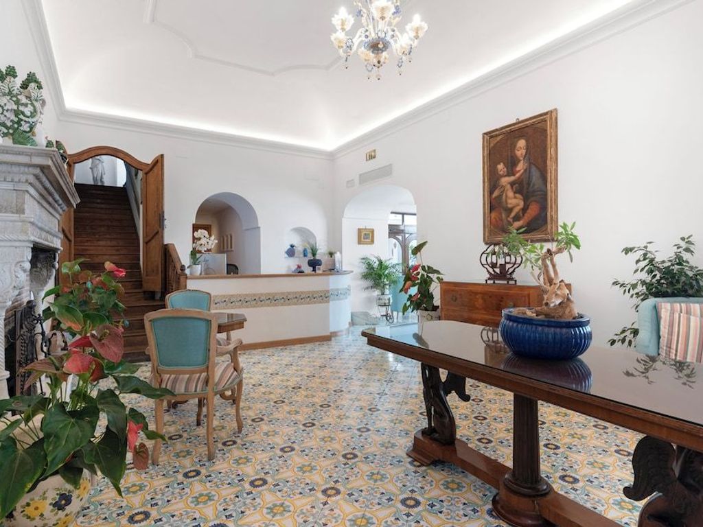 Hotel La Tonnarella