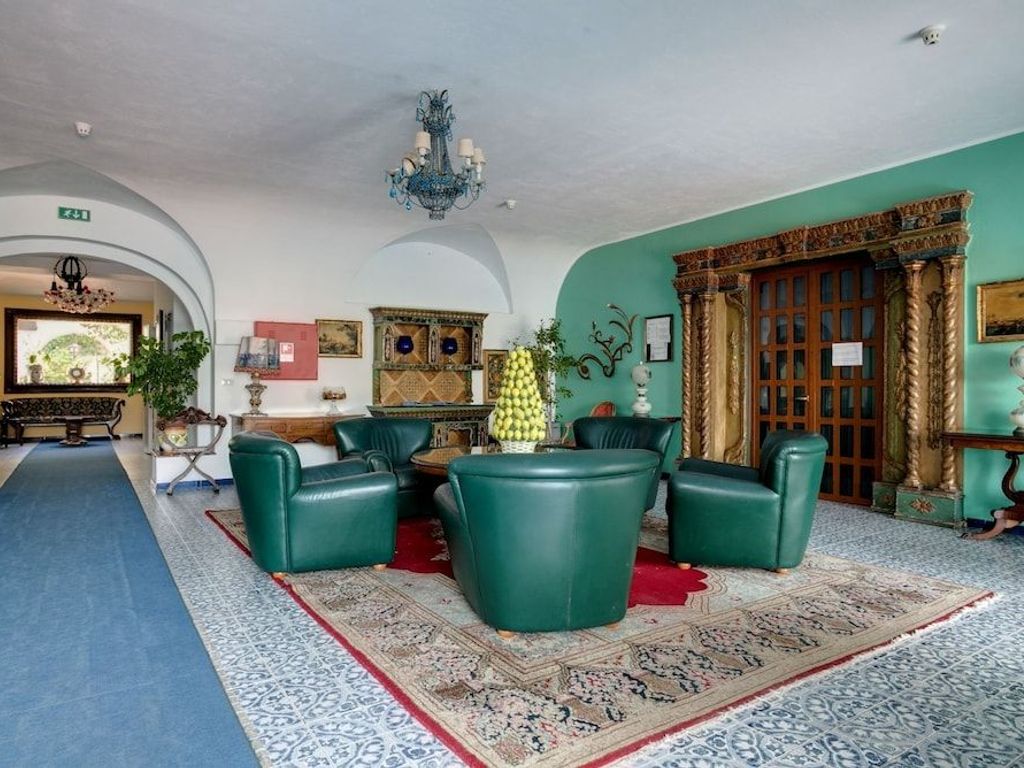 Arathena Rocks Hotel