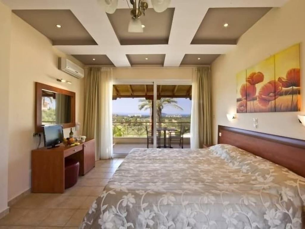 Kelyfos Hotel Bungalows and Suites