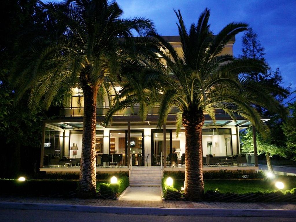 Alexakis Hotel & Spa