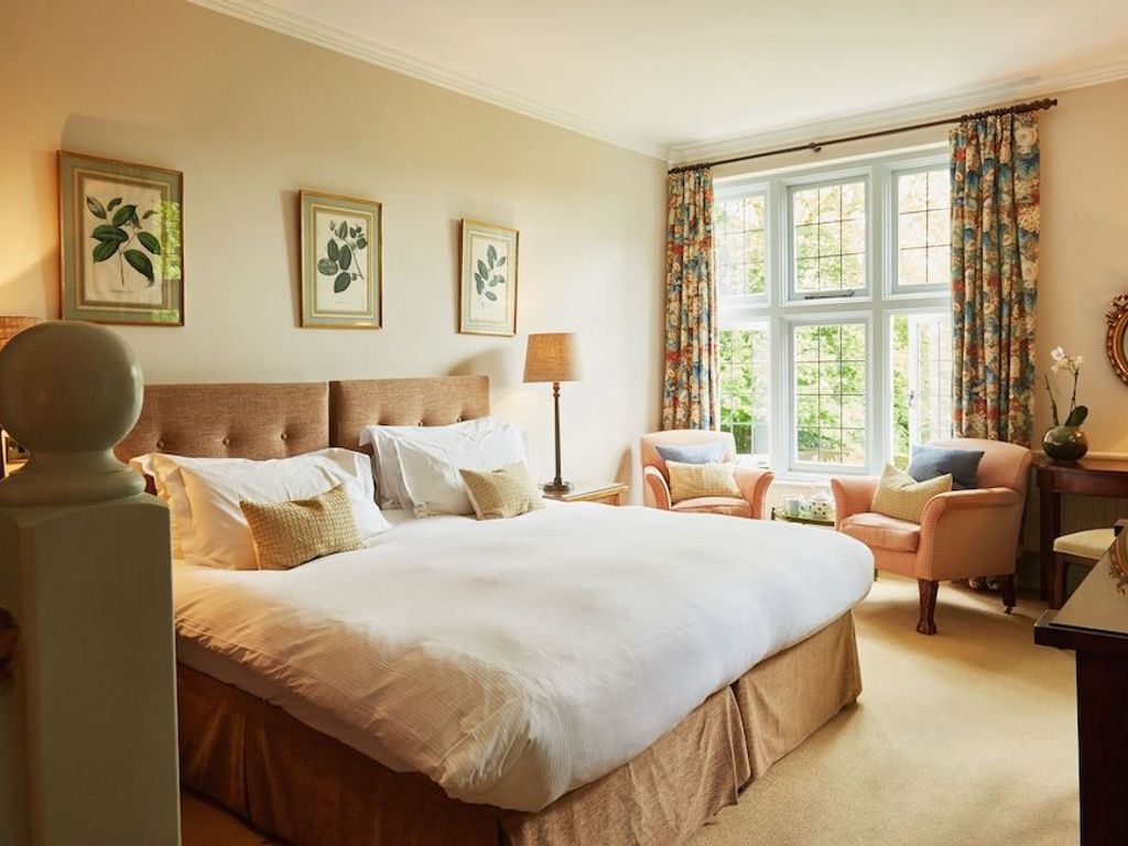 Ockenden Manor Hotel & Spa