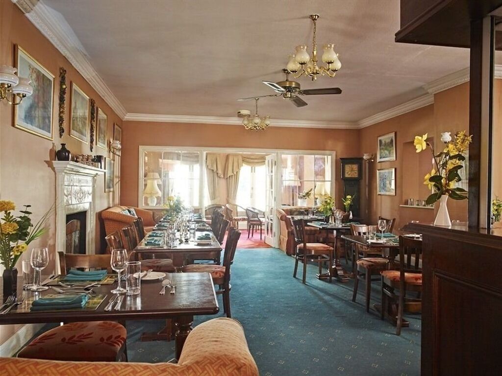 Corse Lawn House Hotel