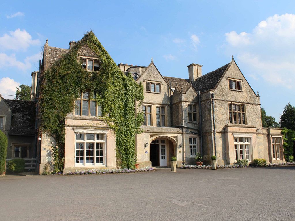 The Greenway Hotel