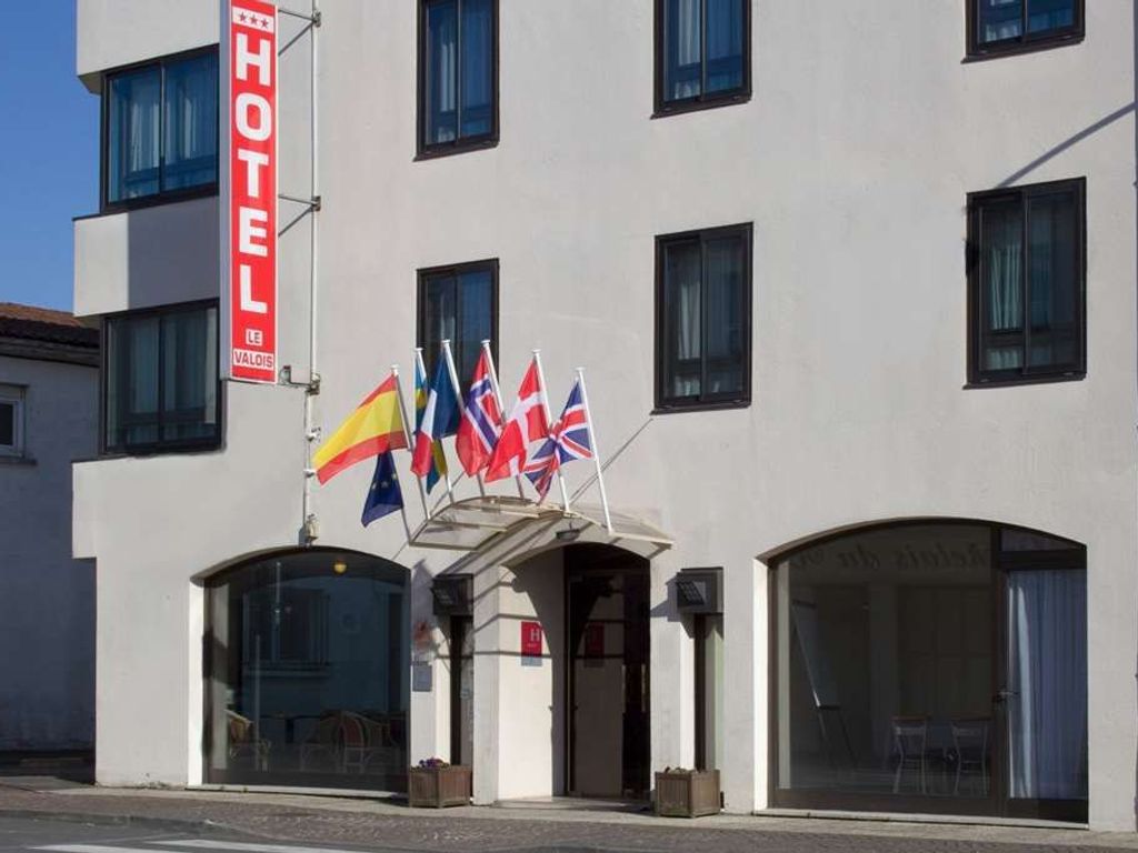 HOTEL LE VALOIS COGNAC CENTRE