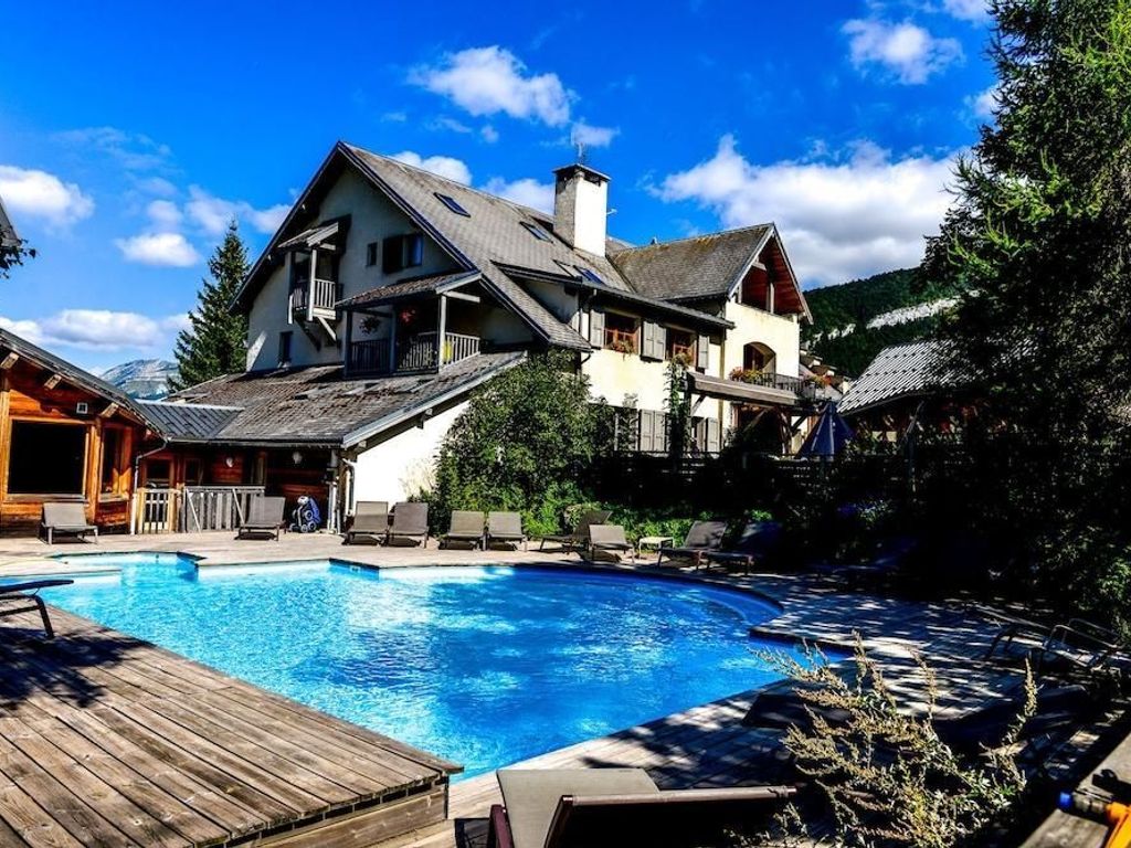 hotel du golf