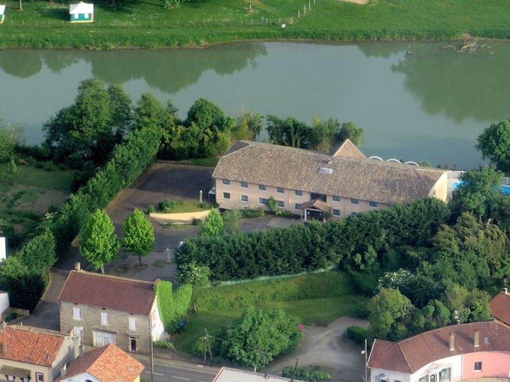 N'Atura Hôtel