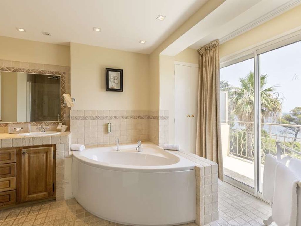Best Western Hotel Montfleuri