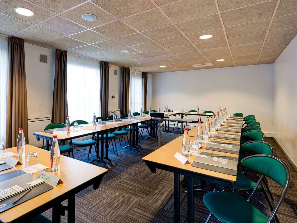 Campanile Evry Ouest - Corbeil Essonnes