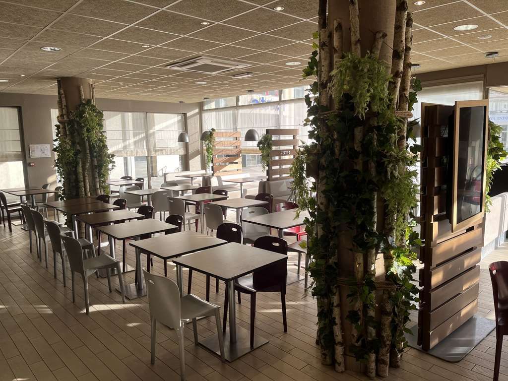 CAMPANILE PARIS OUEST - Chaville