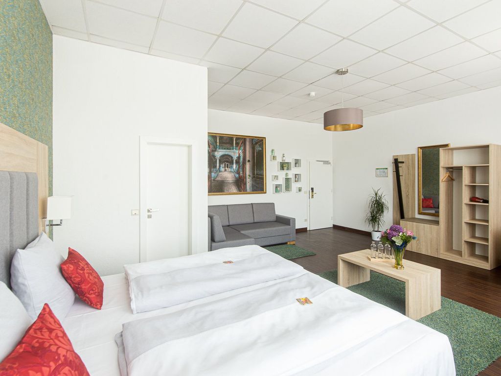 Pallas Hotel