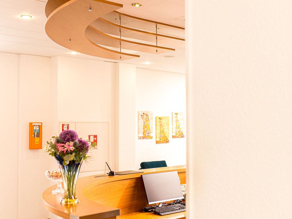 Pallas Hotel