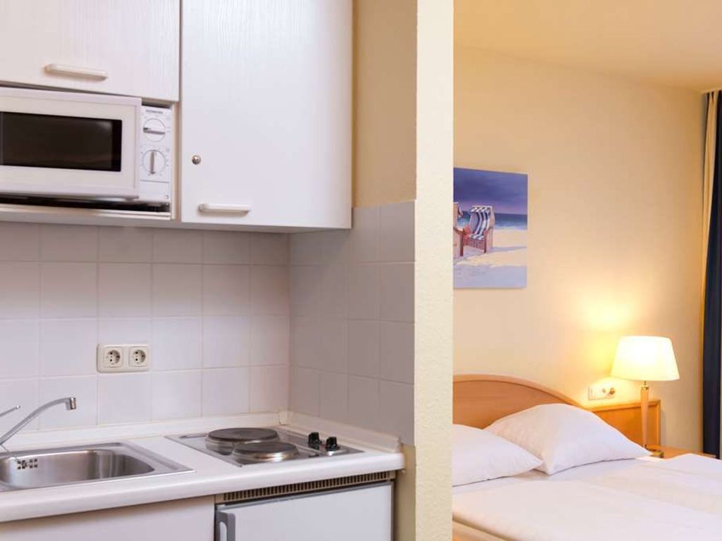TRYP By Wyndham Luebeck Aquamarin