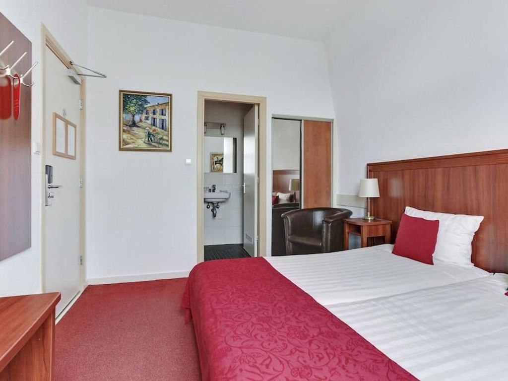 Hotel Parklane