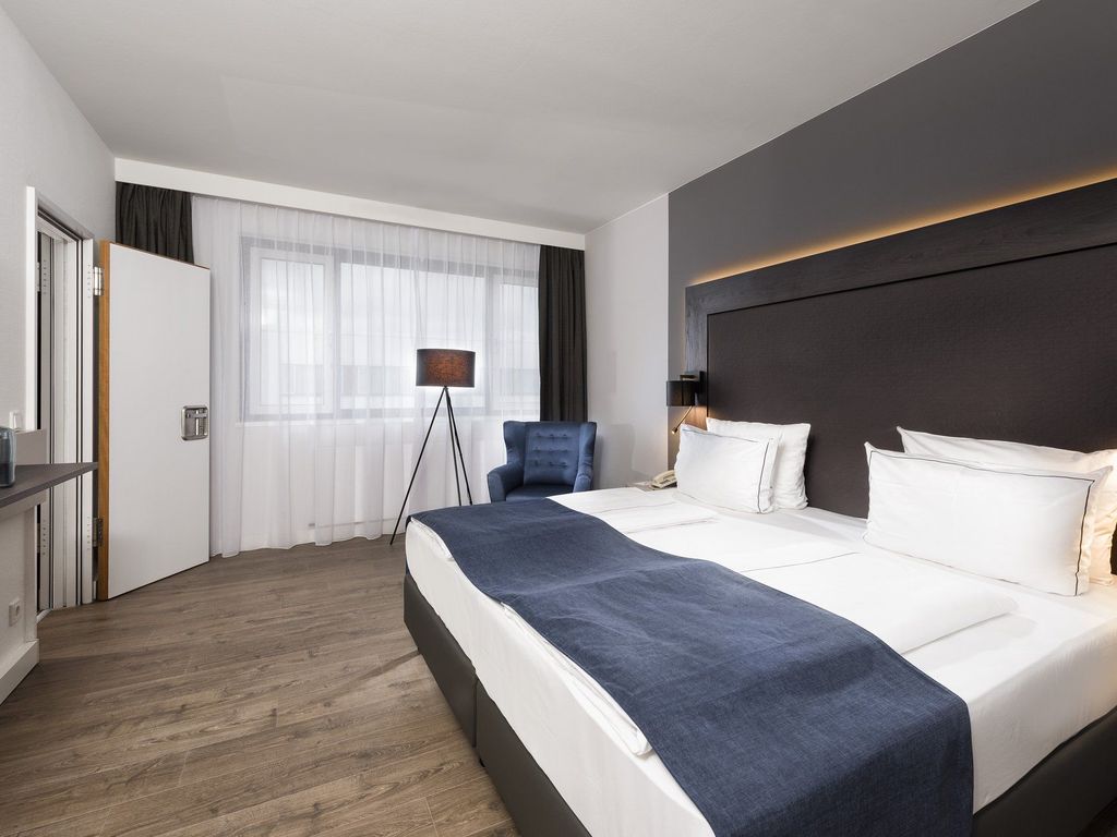 Holiday Inn BERLIN - CITY WEST by IHG