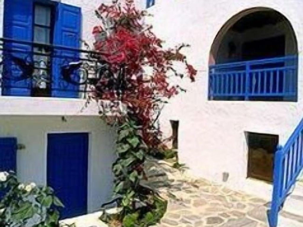 Naxos Holidays