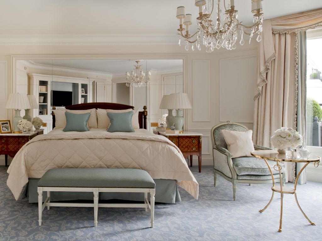 Paris Four Seasons Hotel George V