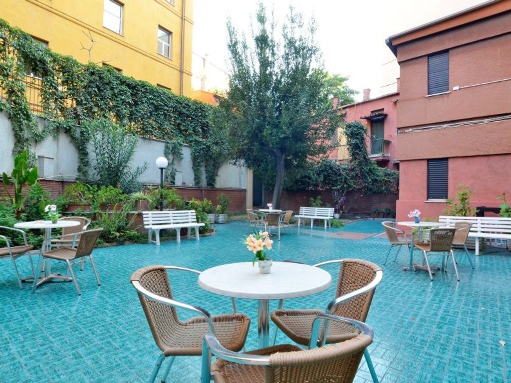 TIRRENO Hotel