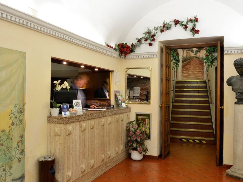 TIRRENO Hotel
