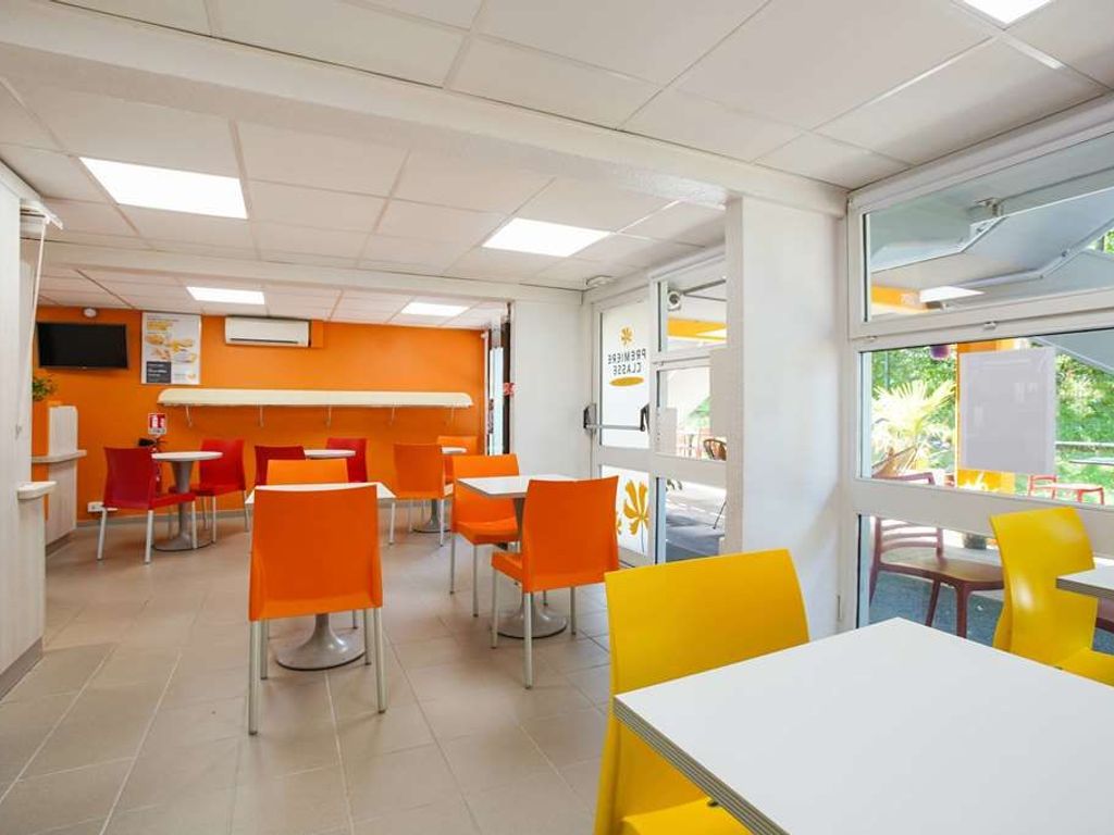 PREMIERE CLASSE VILLEJUST - ZA COURTABOEUF